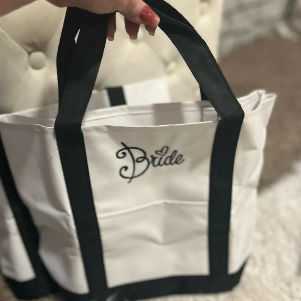 50%offw❤️Bachelorette Bride Groom Wedding Gift Box bride canvas bag sash 10 pins